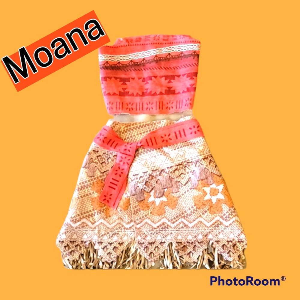 Disney store Moana costume